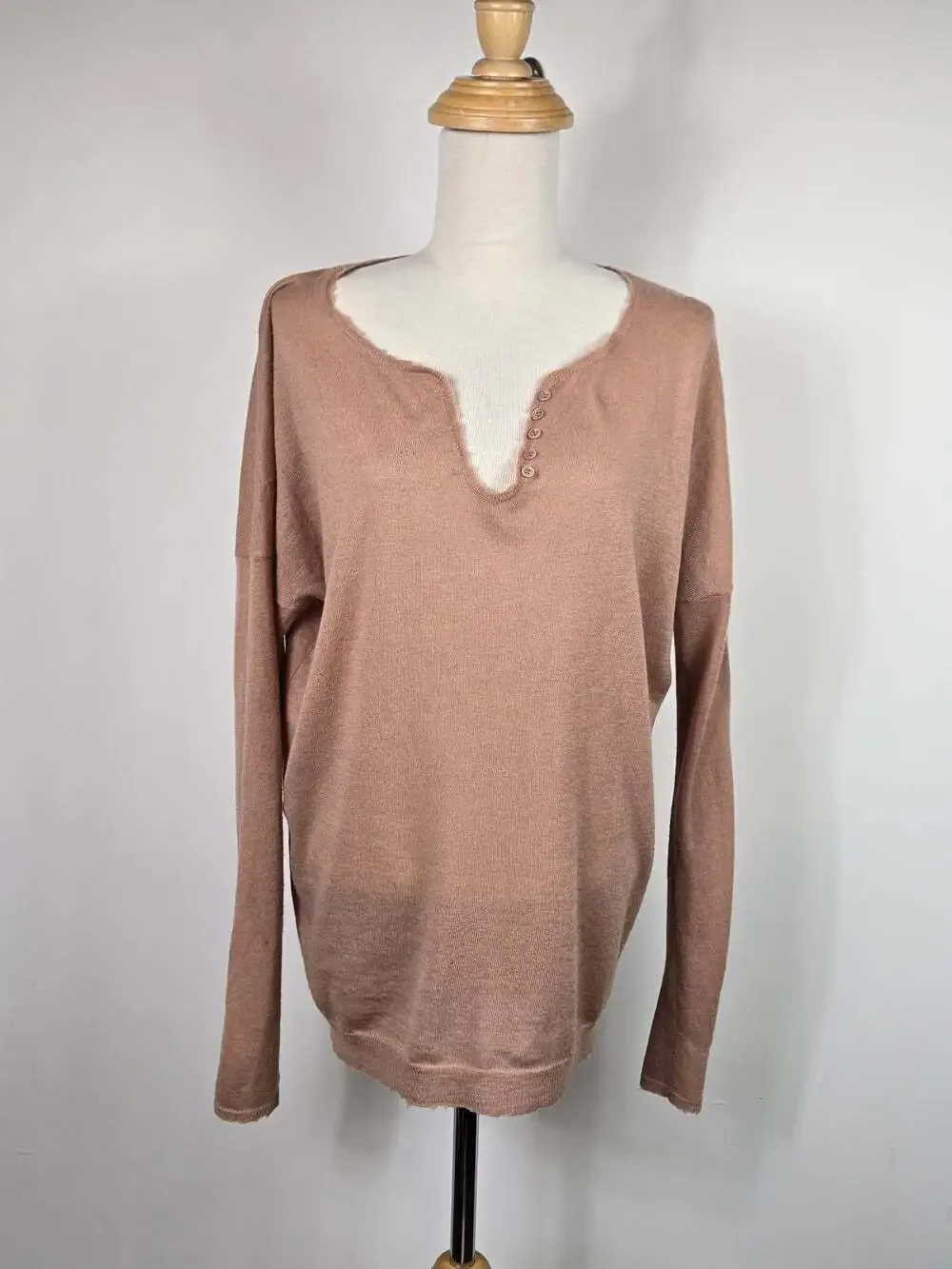 Zadig & Voltaire Celsa 100% Cashmere Sweater M Raw Edge Henley Quiet Luxury